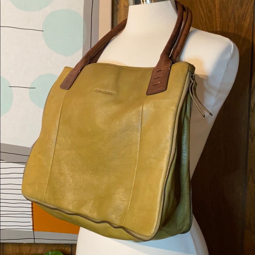 Cynthia Rowley Leather Tote Expandable - Picture 11 of 13